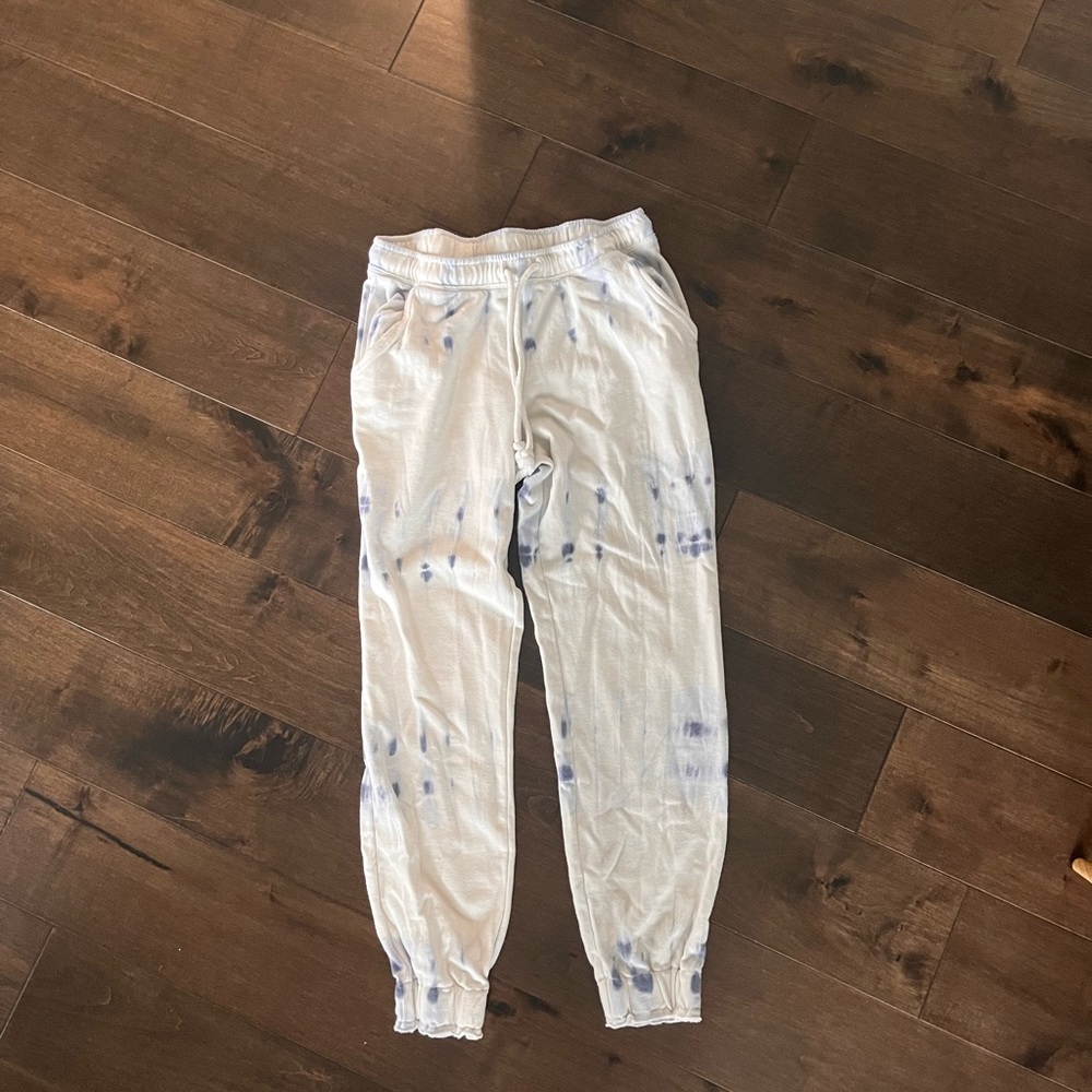 Tie dye sweats from Universal Thread size small